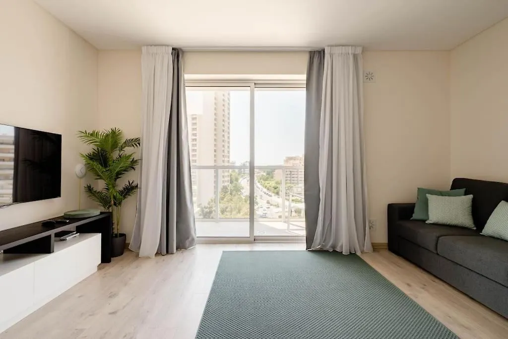 Beach & Sun Praia Da Rocha 波尔蒂芒 0*,  葡萄牙
